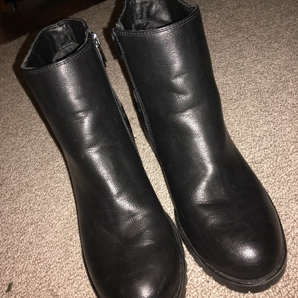 BareTraps Shoes - BareTraps leather  boots